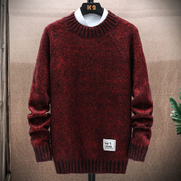 Teenagers Wear Knitted Sweater Tops And Bottoming Shirts