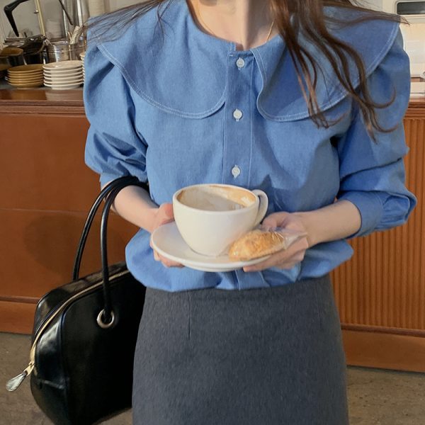 ⁦Sweet Temperament Lace Neckline Long Sleeve Retro Shirt Women⁩ - الصورة ⁦4⁩