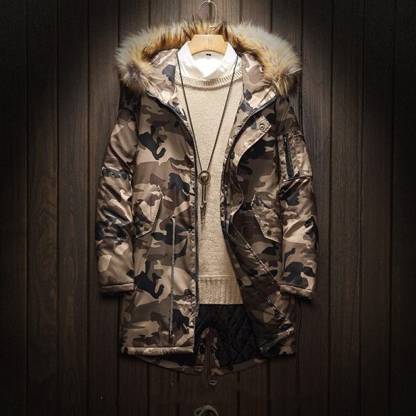 ⁦Oversized overalls and padded jackets⁩ - الصورة ⁦2⁩