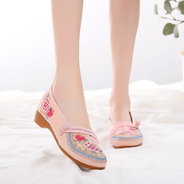 ⁦Vintage Embroidery Hanfu Shoes Embroidered Cloth Shoes⁩ - الصورة ⁦2⁩