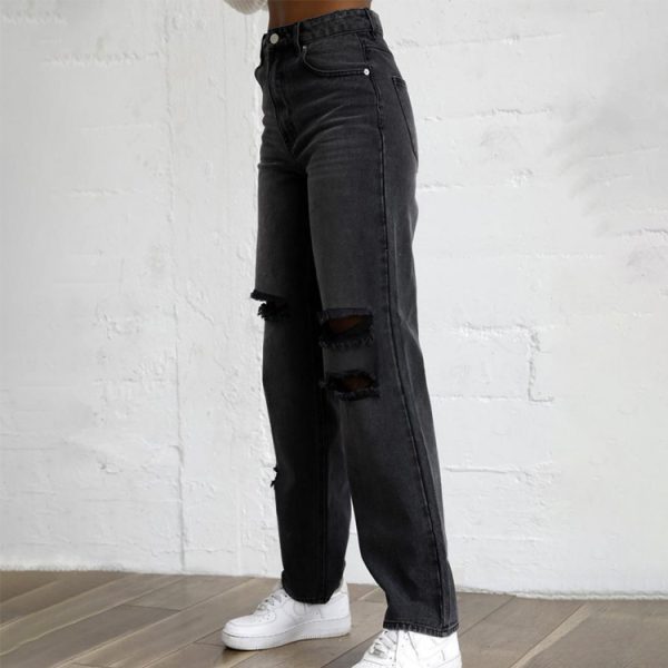 ⁦Women's Denim Pants With Ripped Holes⁩ - الصورة ⁦5⁩