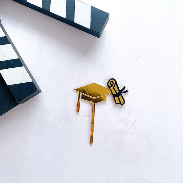 ⁦1Pc Graduation Party Decor Cake Toppers Acrylic Letter Hats Cake Flags Congrat Grad for Class Graduate Party Decorations⁩ - الصورة ⁦8⁩