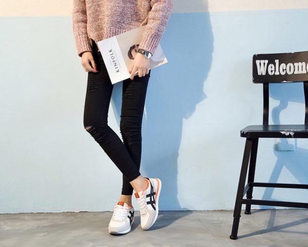 ⁦Women's wild sports running shoes⁩ - الصورة ⁦2⁩