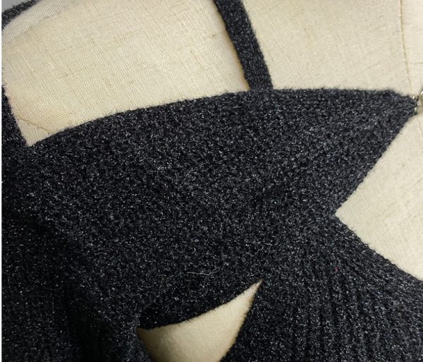 ⁦Sweater Mujer Sexy Off Shoulder Slim Knitted Sweaters Long Sleeve Pull Femme Autumn Vintage Chandails White Black Top Women⁩ - الصورة ⁦7⁩