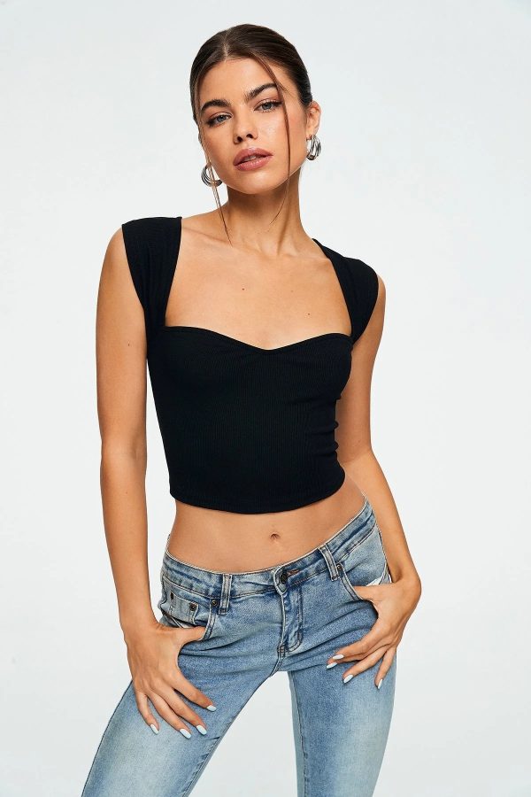 ⁦Women's Slim Fit Square Collar Ultra Short Sleeveless Vest Top⁩ - الصورة ⁦3⁩