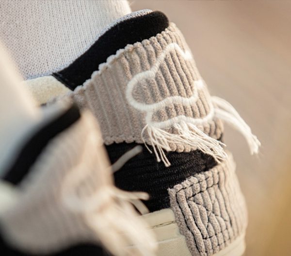 ⁦Anda Sneakers Men's Autumn Niche Embroidery Tassel Black And White Sports Casual Shoes⁩ - الصورة ⁦5⁩