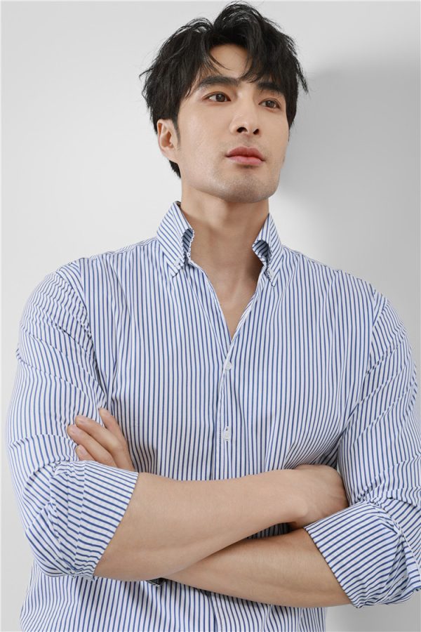 ⁦Striped Men's V-neck Long Sleeve Shirt⁩ - الصورة ⁦4⁩