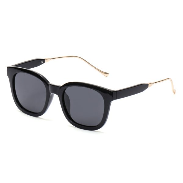 ⁦Sunglasses Ladies Sunglasses Fashion Polarized Lenses Anti-ultraviolet Sunglasses Women Glasses⁩ - الصورة ⁦2⁩