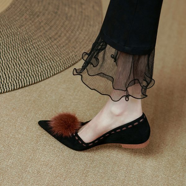 ⁦Women's Elegant Leather Pointed Toe Pump Shoes⁩ - الصورة ⁦2⁩