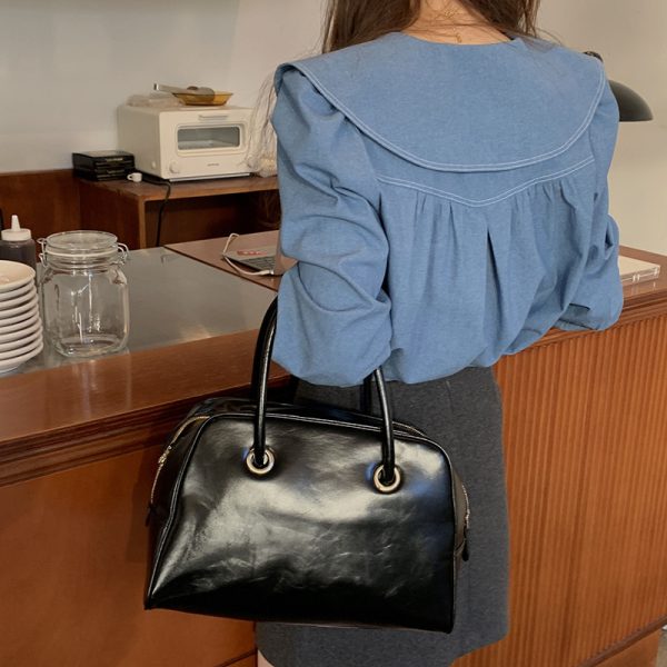 ⁦Sweet Temperament Lace Neckline Long Sleeve Retro Shirt Women⁩ - الصورة ⁦5⁩
