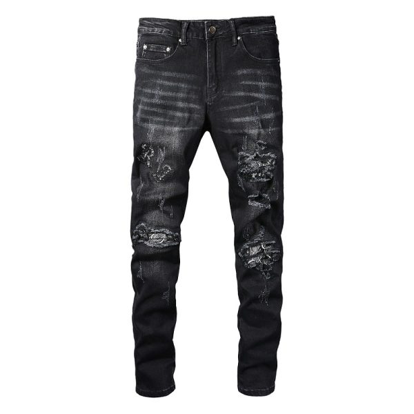 ⁦Black Cashew Flower Printed Patch Torn Jeans For Men⁩ - الصورة ⁦2⁩
