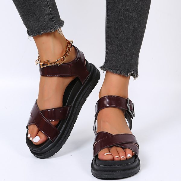 ⁦Women's Belt Buckle Fish Mouth Outer Wear Beach Sandals⁩ - الصورة ⁦4⁩