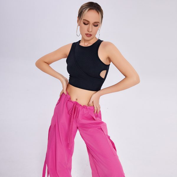 ⁦Cutout Cropped Navel Vest⁩ - الصورة ⁦4⁩