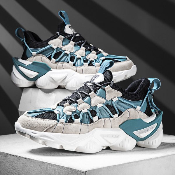 ⁦Boys' running shoes are popular⁩ - الصورة ⁦3⁩