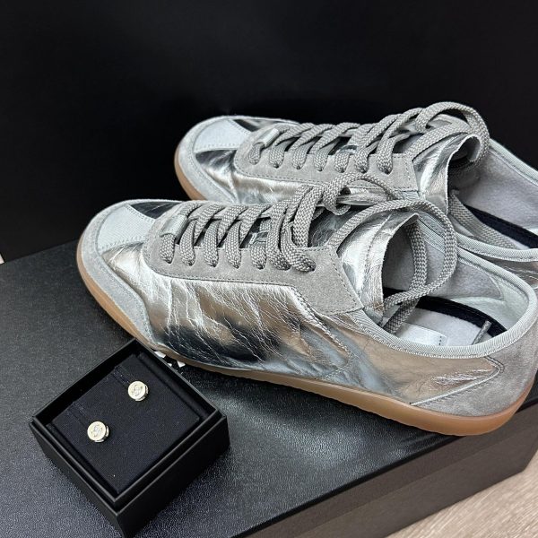 ⁦Super Soft Bottom Leather Casual Silver German Training Shoes⁩ - الصورة ⁦3⁩