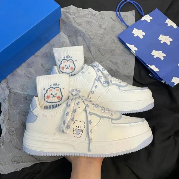 ⁦Women's Flat Bottom Students' Small White Shoes⁩ - الصورة ⁦3⁩
