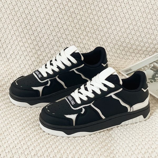 ⁦Black And White Color Contrast Panda Shoes China-Chic Thick Soled Lovers Sneakers⁩ - الصورة ⁦3⁩