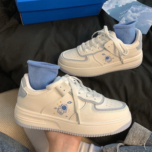 ⁦Women's Flat Bottom Students' Small White Shoes⁩ - الصورة ⁦5⁩